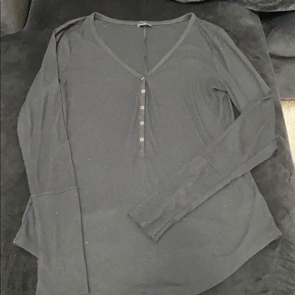 Long sleeve tee